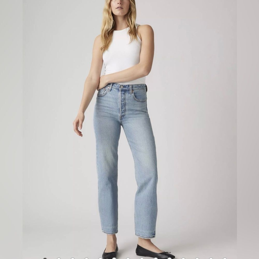 NWT Levi’s Ribcage Straight Ankle Jeans 26 Light Wash Super High Rise 26x29